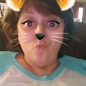Meet your Posher, Toni